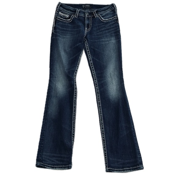 👖🤠 SILVER JEANS Co. Suki Bootcut Jeans | Dark Wash Distressed Curvy Sz 4 - Picture 2 of 6